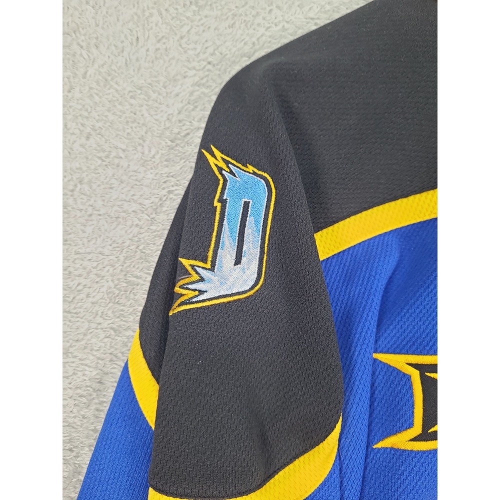 Walt Disney World Donalds Destroyers Hockey Jersey Mens Medium Blue Yellow VTG - Picture 8 of 10